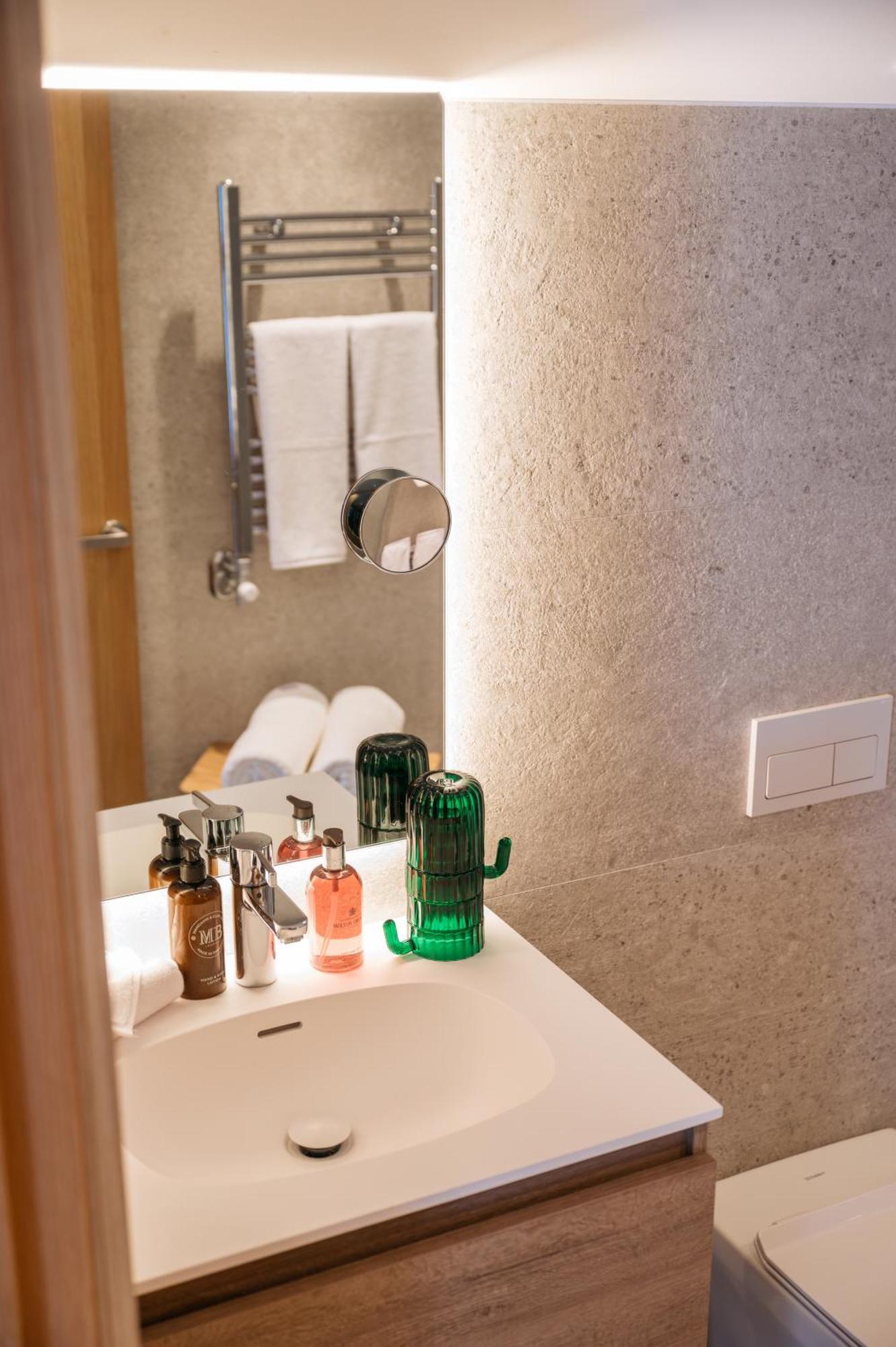 Isard Residences & Spa By Vip Residences エル・ターター エクステリア 写真